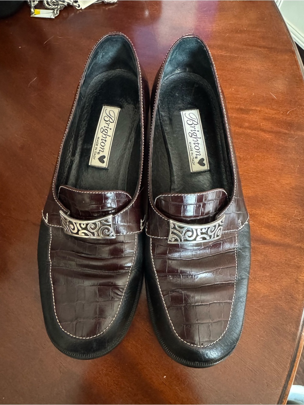 Brighton Women's Burgundy Croc-Embossed Loafers with Silver Scroll Accent